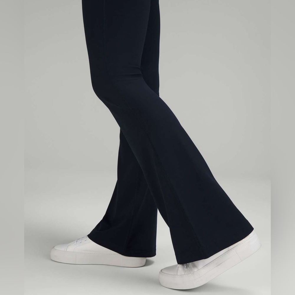 Lululemon Groove Super-High-Rise Flared Pant *Nulu - Picture 4 of 11